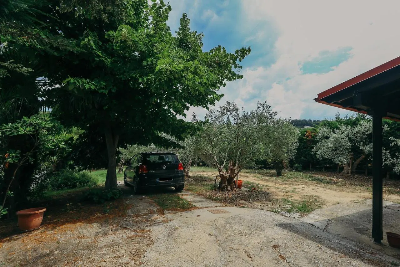 Villa Kalma Trilofo  0*, Trilofo (Thessaloniki)